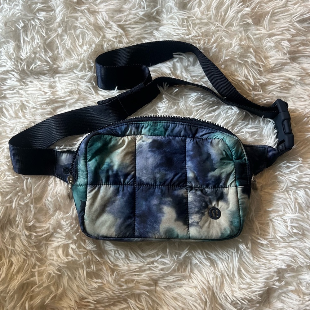 Lululemon Quilted Grid Belt